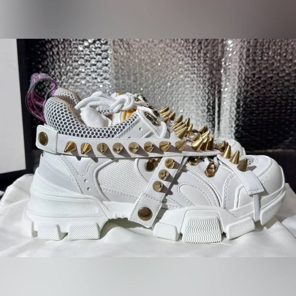 Reposhed - Gucci Flashtrek Sneakers